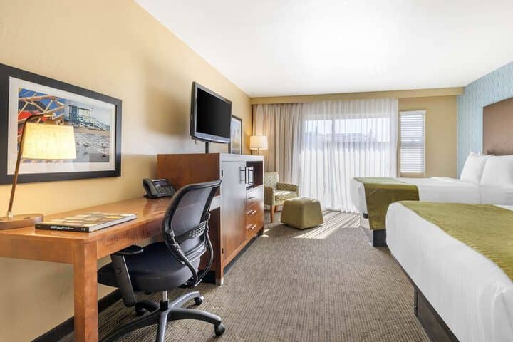 Room 11 of 43